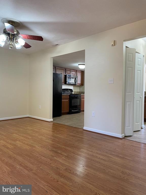 Photo - 1009 Copperfield Ct