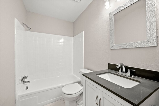 Photo - 9219 Baronne Dr