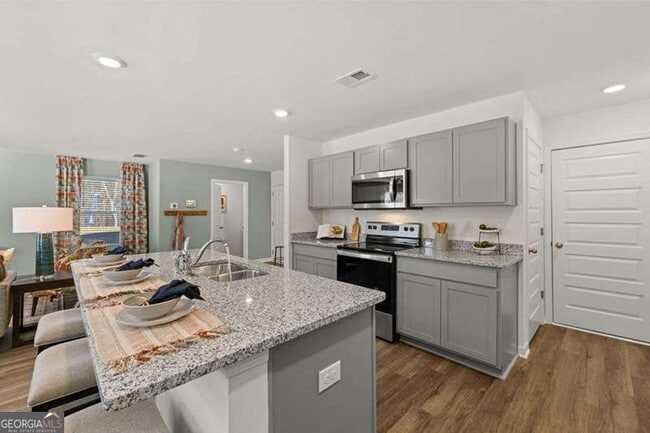 79 Coastal Dr