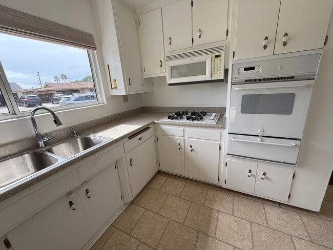Photo - Cardiff 3 br one level large yard pet OK house TEXT 760-815-3696