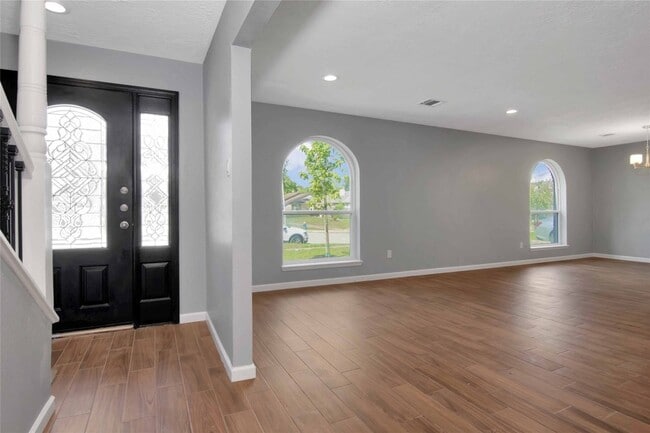 Photo - 12811 Golden Tee Ln