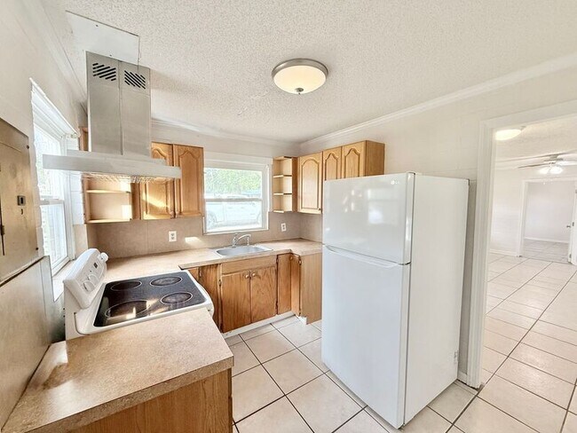 Photo - 4716 W Spencer Field Rd