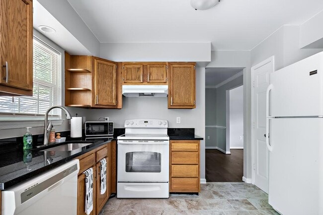 Photo - 1702 Frederick Rd