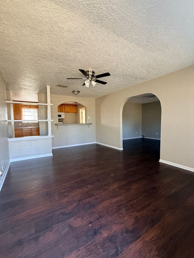 Photo - Spacious 3 Bed 1 Bath - Burkburnett