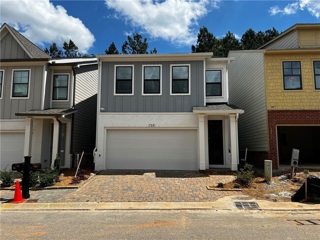 Photo - 713 Stickley Oak Way
