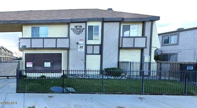 Photo - 38710 10th St E