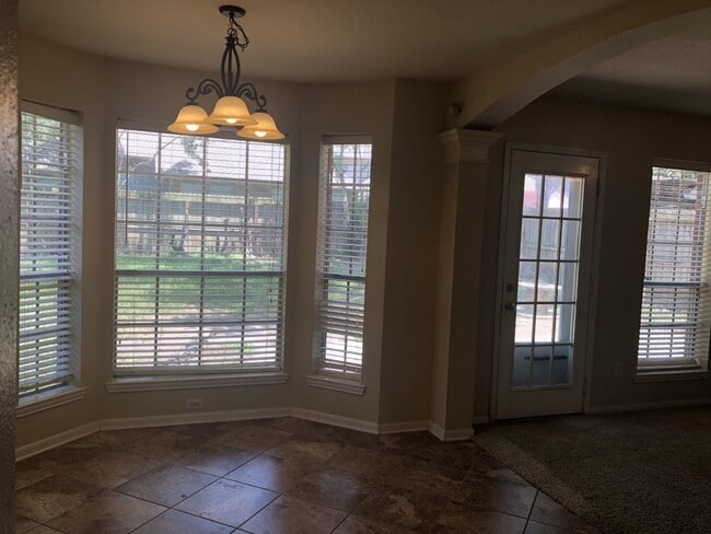Photo - 2110 Highland Bay Ct