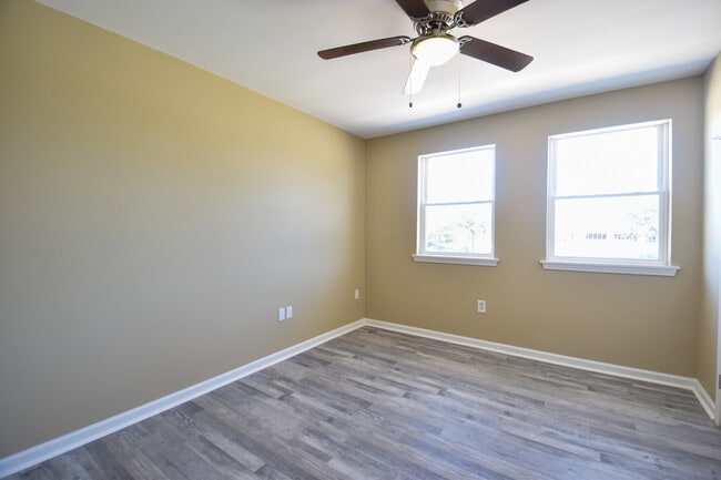 217 Belle Terre Blvd Unit A