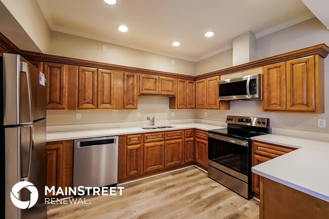 Photo - 2812 Lambert Cir