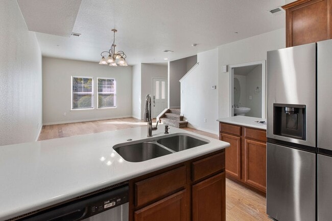 Photo - 3812 Manhattan Ave Unidad 3812 Manhattan #3