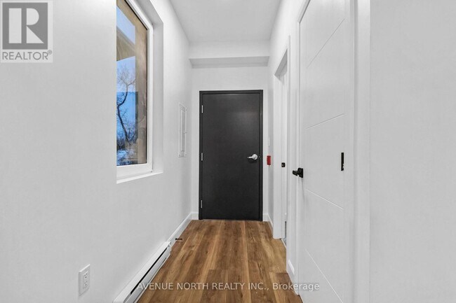 Photo - 96 Jolliet Ave Unité 4