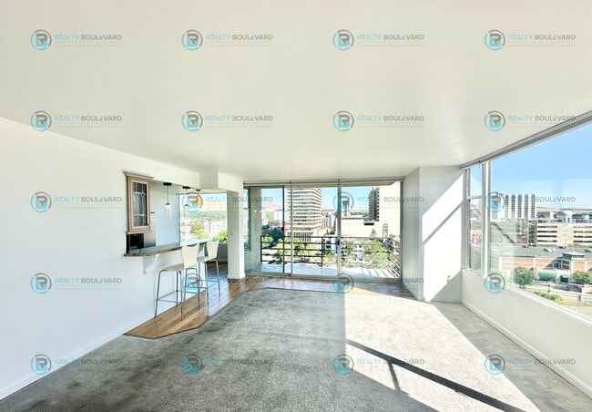 Photo - Exquisite 1-bedroom, 2-bathroom condo Overlooking the beautiful Truckee River with covered parking!