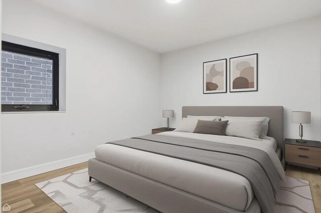 Photo - 1924 W Grand Ave Unit 1R