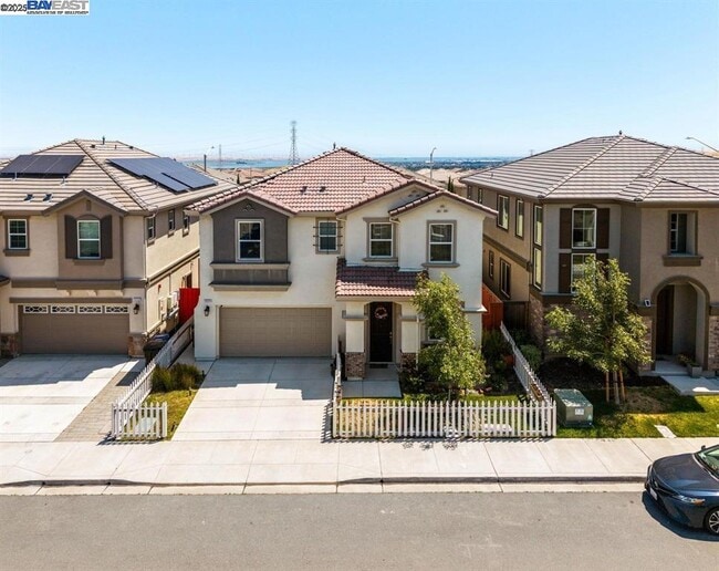 Photo - 2525 Modena Dr