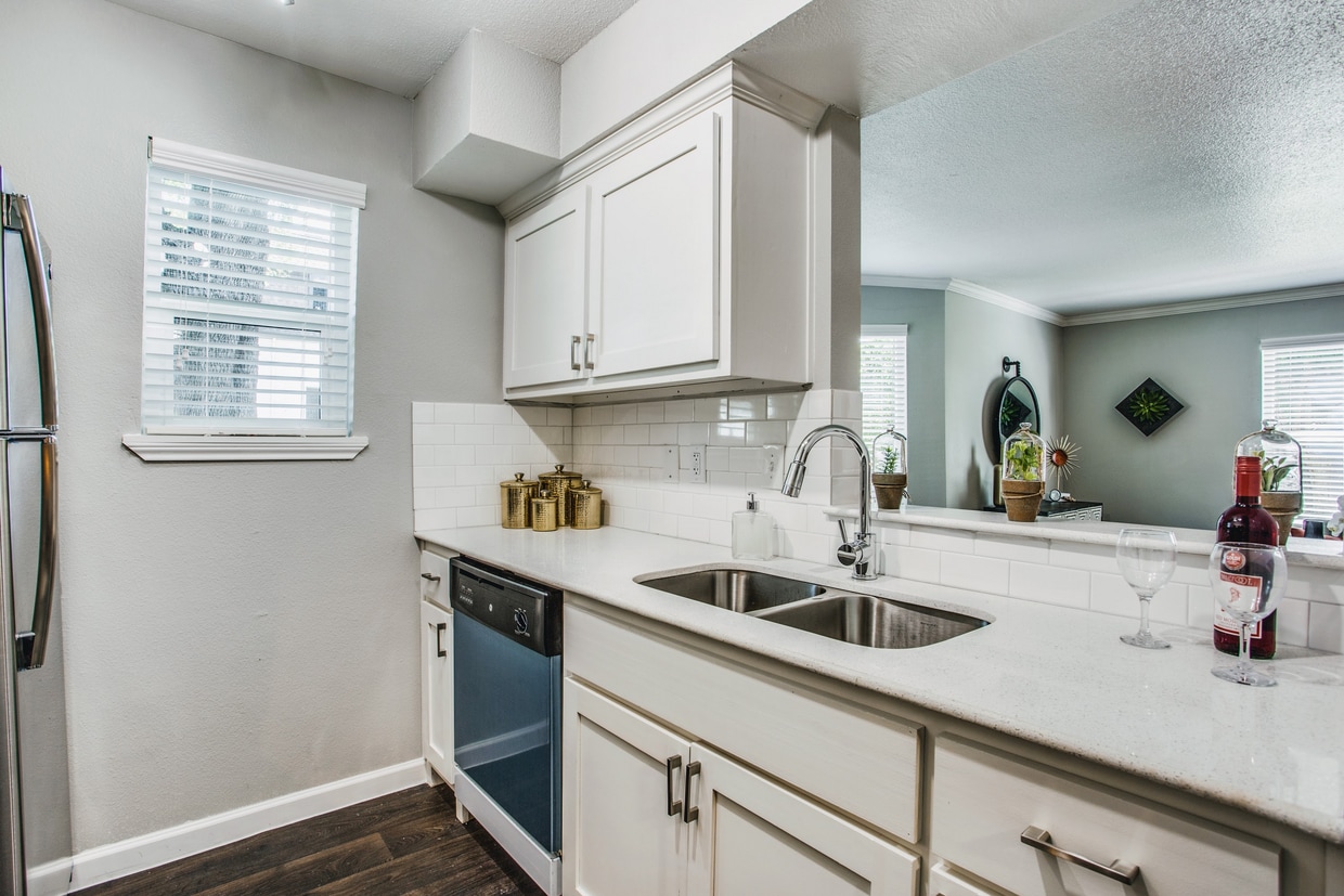 Weston Medical Center Apartments - Weston Medical Center Apartments