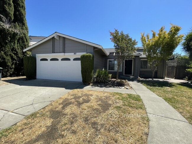 Photo - 907 Whitney Ave