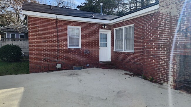 Photo - Welcome to this charming 3-bedroom, 1-bath... House