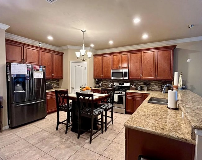 Photo - Beautiful 2 story home in Ellis Park