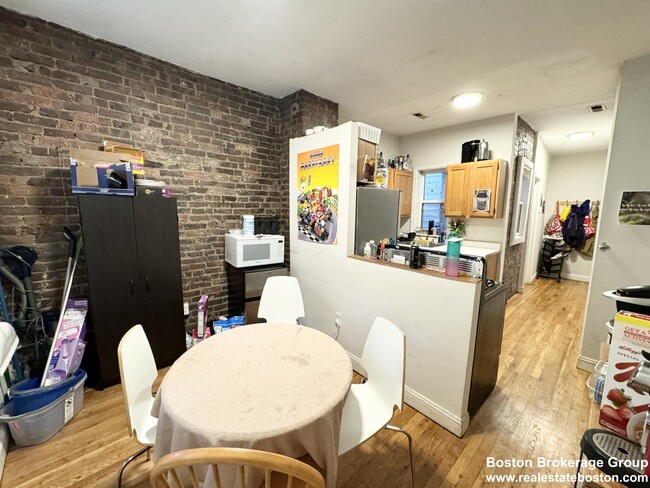 Photo - 735 Parker St Condo Unit 2
