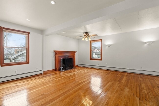 Photo - 10 Ernest Ave