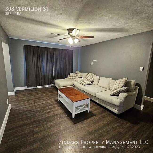 Photo - 308 Vermilion St House