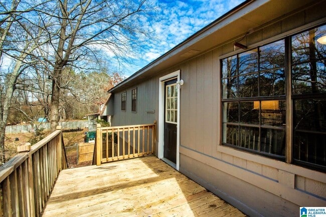 Photo - 118 Fox Hollies Blvd