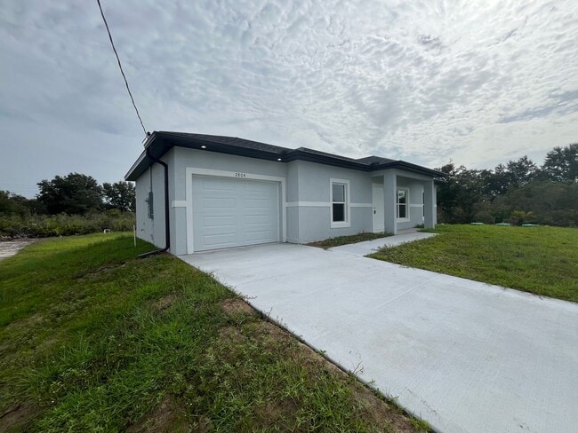 Photo - 2804 67th St W
