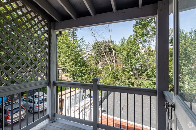 3HAB, 2BA - 14-16 Netherlands Road