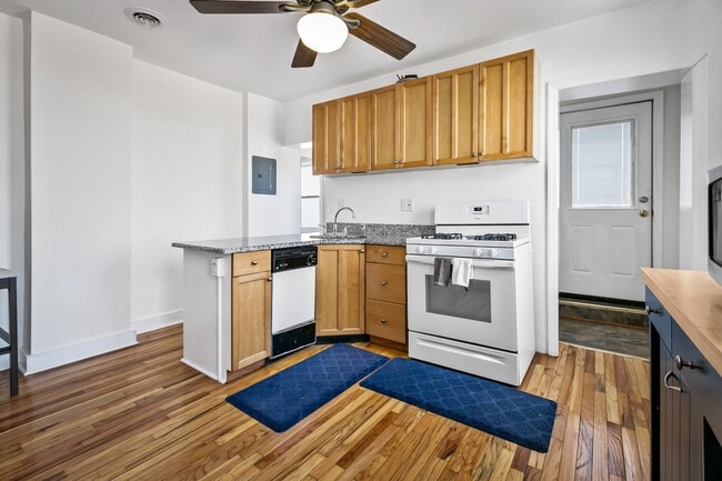 Photo - 600 N Linwood Ave