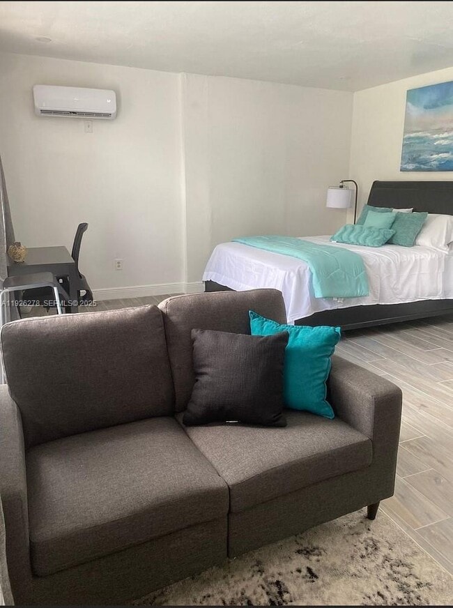 Photo - 1350 NW 52nd St Unit A