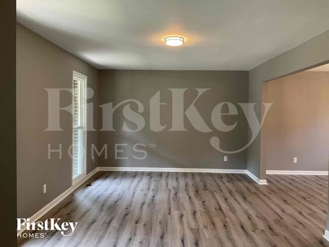 Photo - 816 Broadview Dr