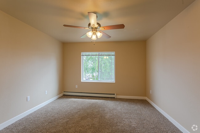 2BR, 2BA