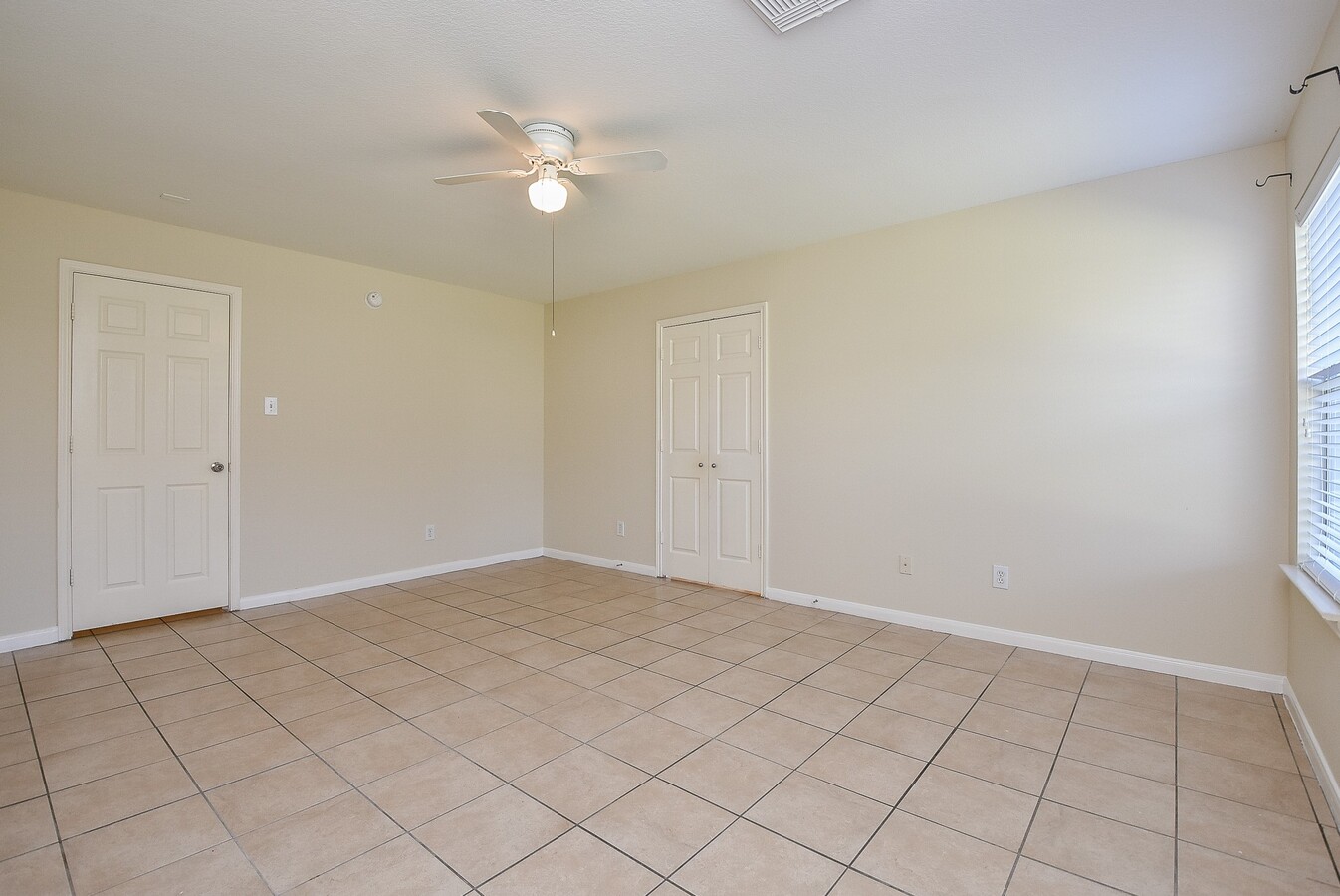 Photo - 23527 Maple View Dr