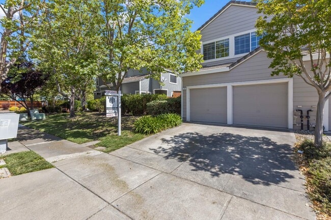 Photo - 1734 Zinfandel Dr