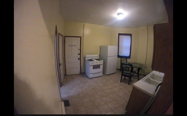 Photo - 3812 N Ashland Ave Unit 1Main