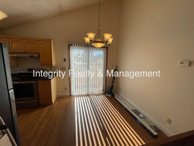 Photo - 7777 S Steele St