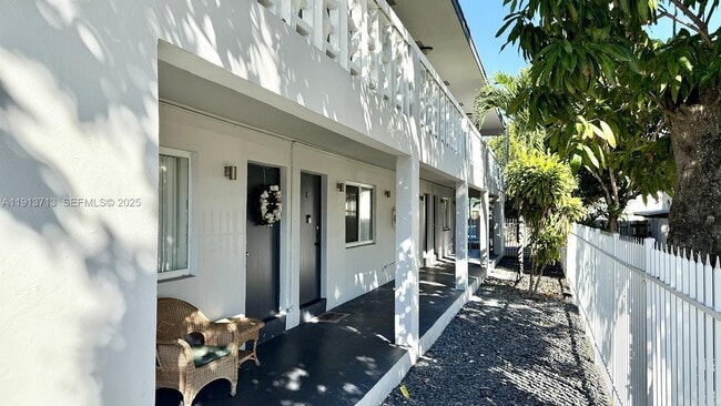 Photo - 42 SW 14th St Unit 103