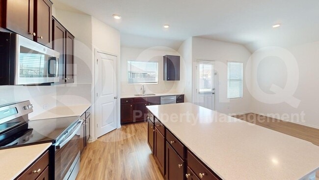 Photo - 1000 Berryhack Ct