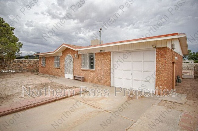 Building Photo - 8548 Arboleda Dr Rental