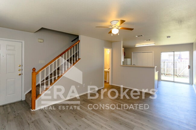 Photo - 1604 Inca Dr