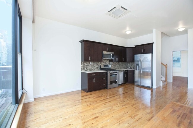 Photo - 182 Lexington Ave Unit 1