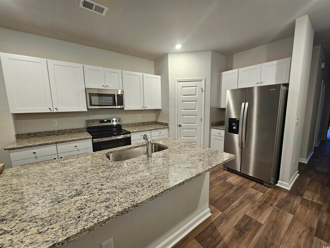 Photo - 2033 Northwest Dr