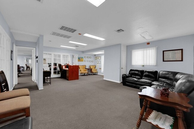 Photo - 1404 S Maryland Pkwy