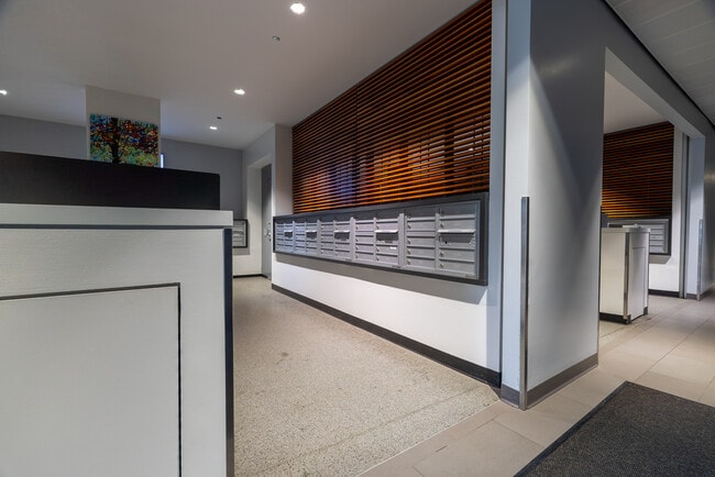 Photo - 235 W Van Buren St Unit 1809