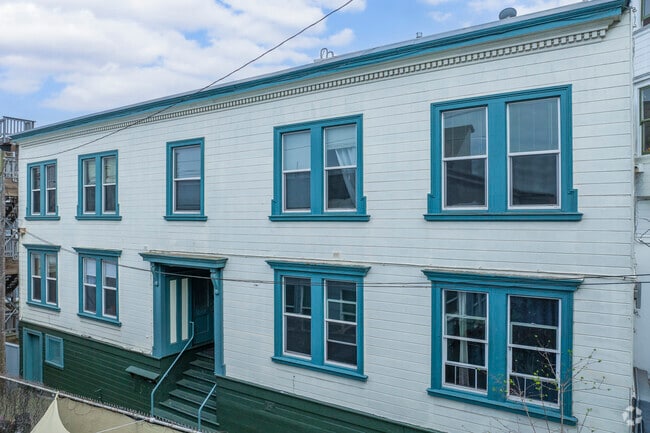 Primaria - 829-833 Union St