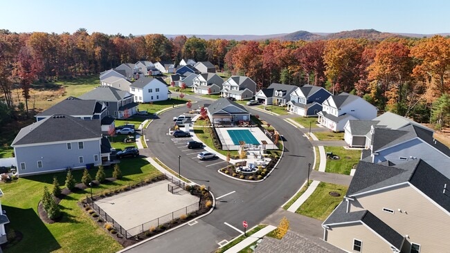 Homes Pool And Clubhouse