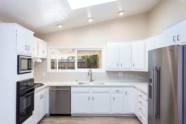 Photo - Newly updated Single-Story in Clairemont