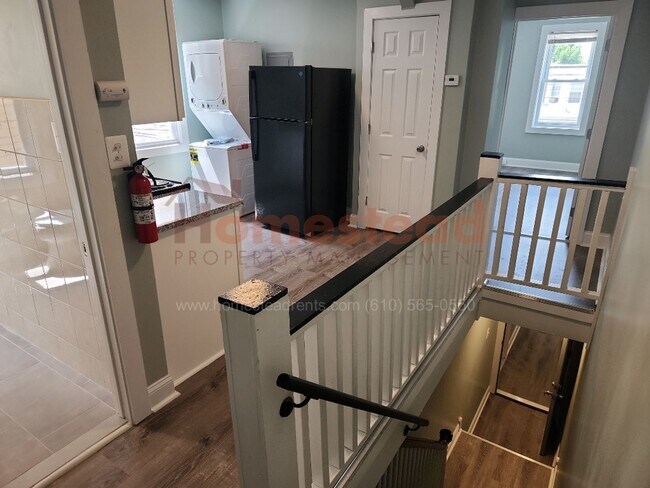 Photo - 411 Chester Pike Unit 2nd Floor