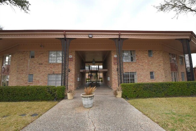 Photo - 7600 Burgoyne Dr. Unit 147