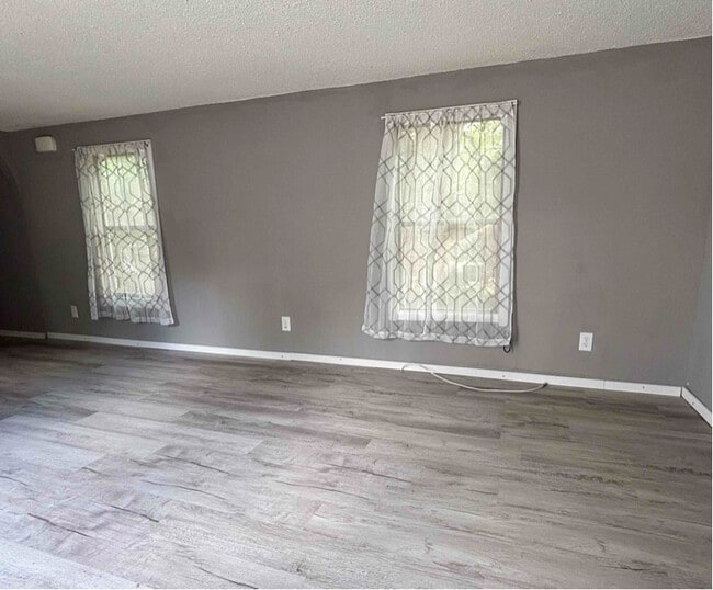 Photo - 1069 Tigger Loop